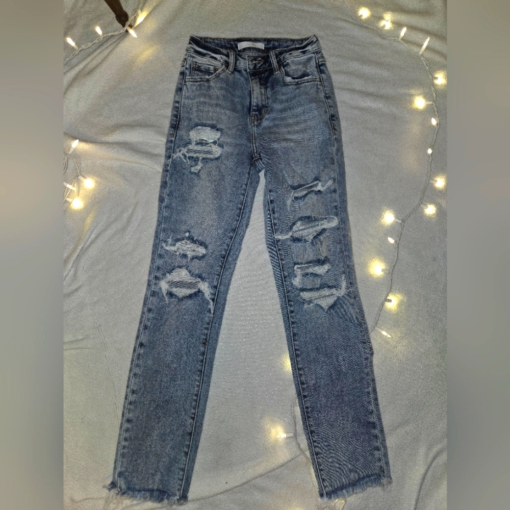 Buckle Jeans 23x9